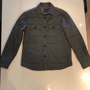 Untuckit Jacket